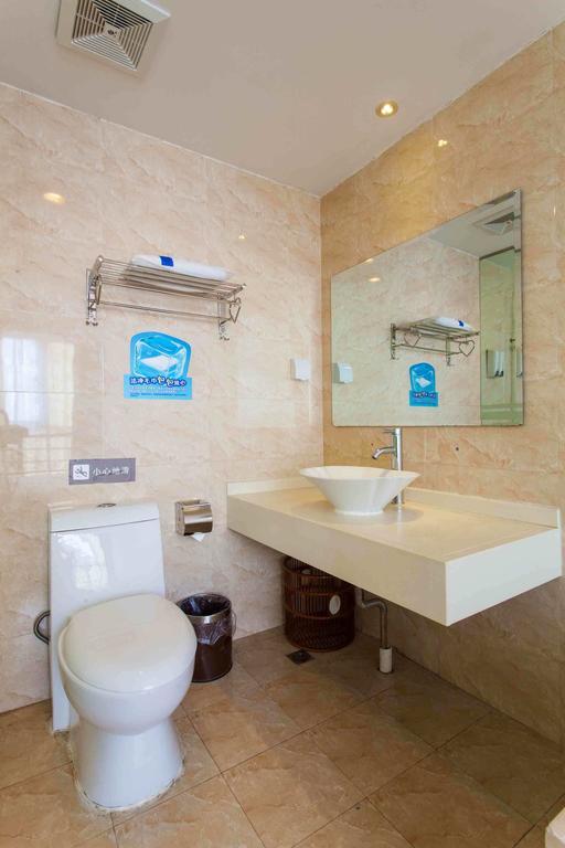7Days Inn Nanchang North Railway Station Square Room photo
